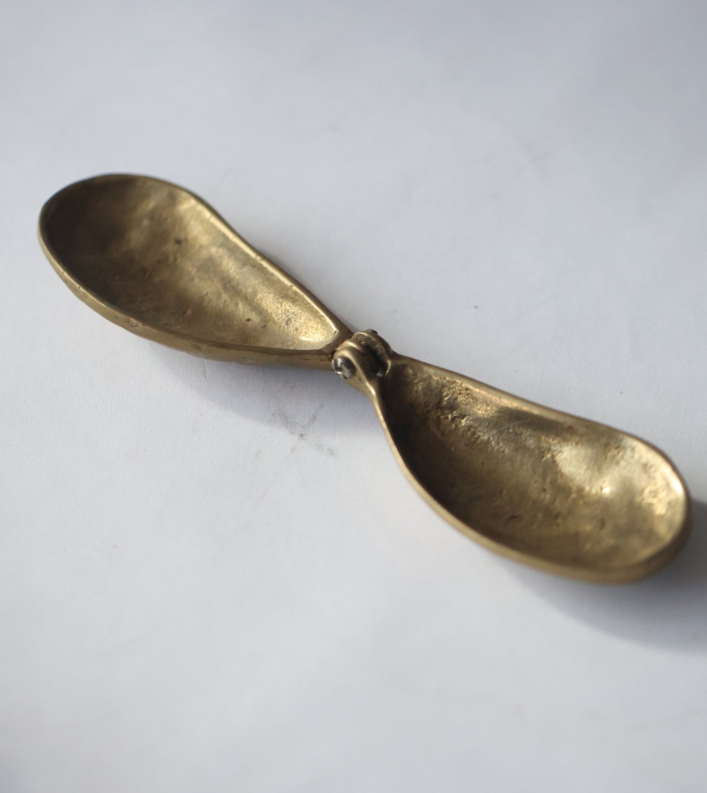 RARE Brass Mussel Hinged Dish