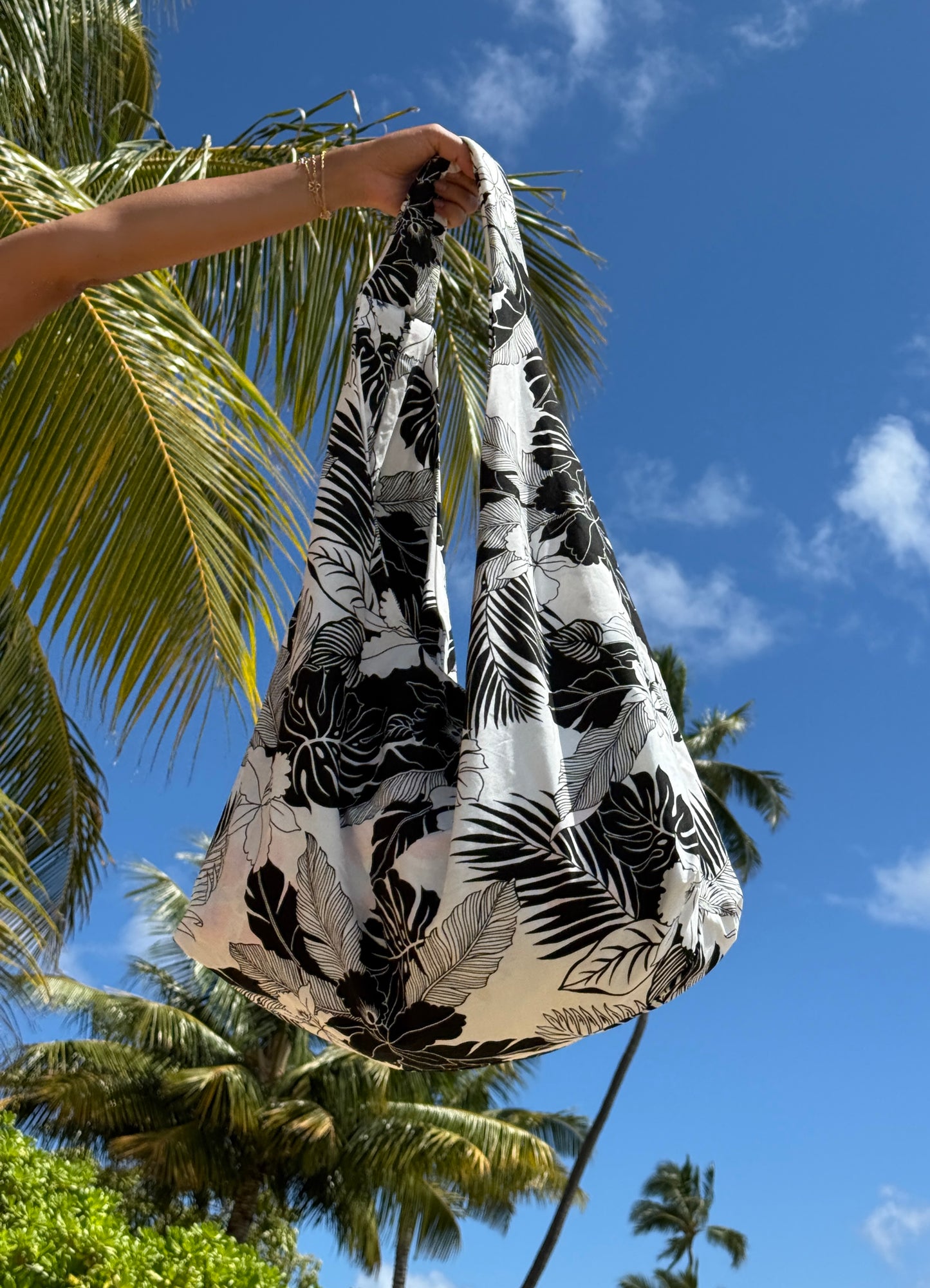 ‘Ekolu Bag (Season 01.)