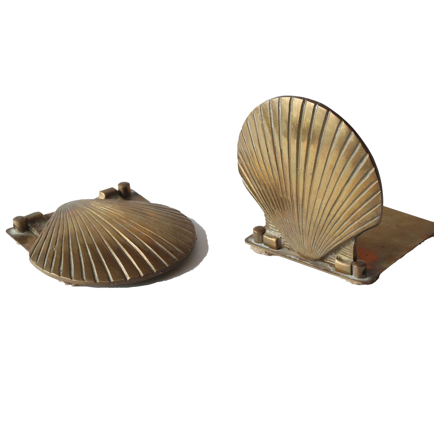 Vintage Brass Scallop Shell Bookend