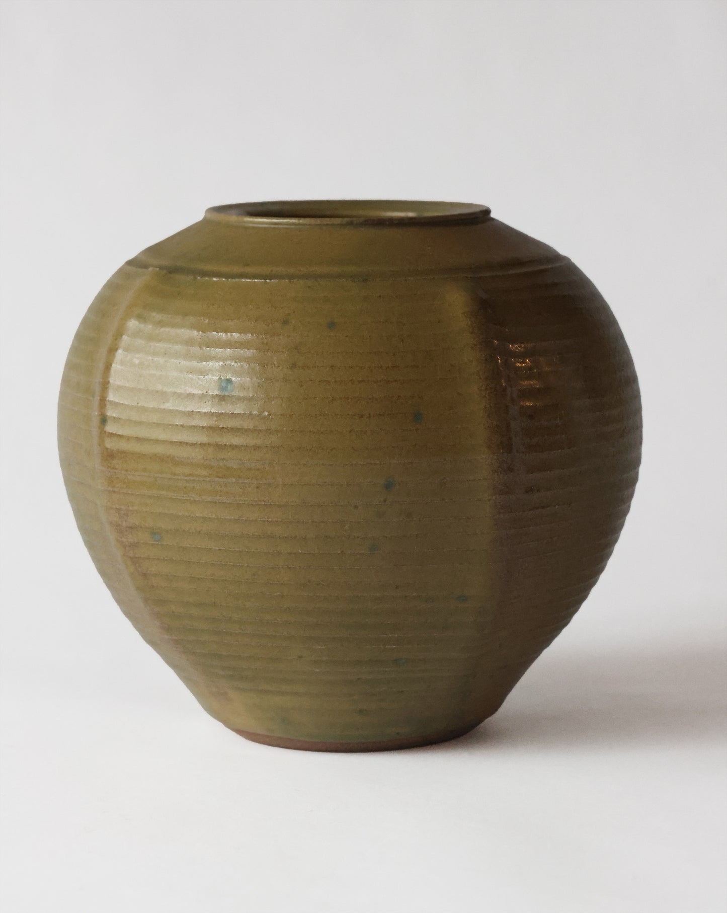 Vintage Japan Vessel