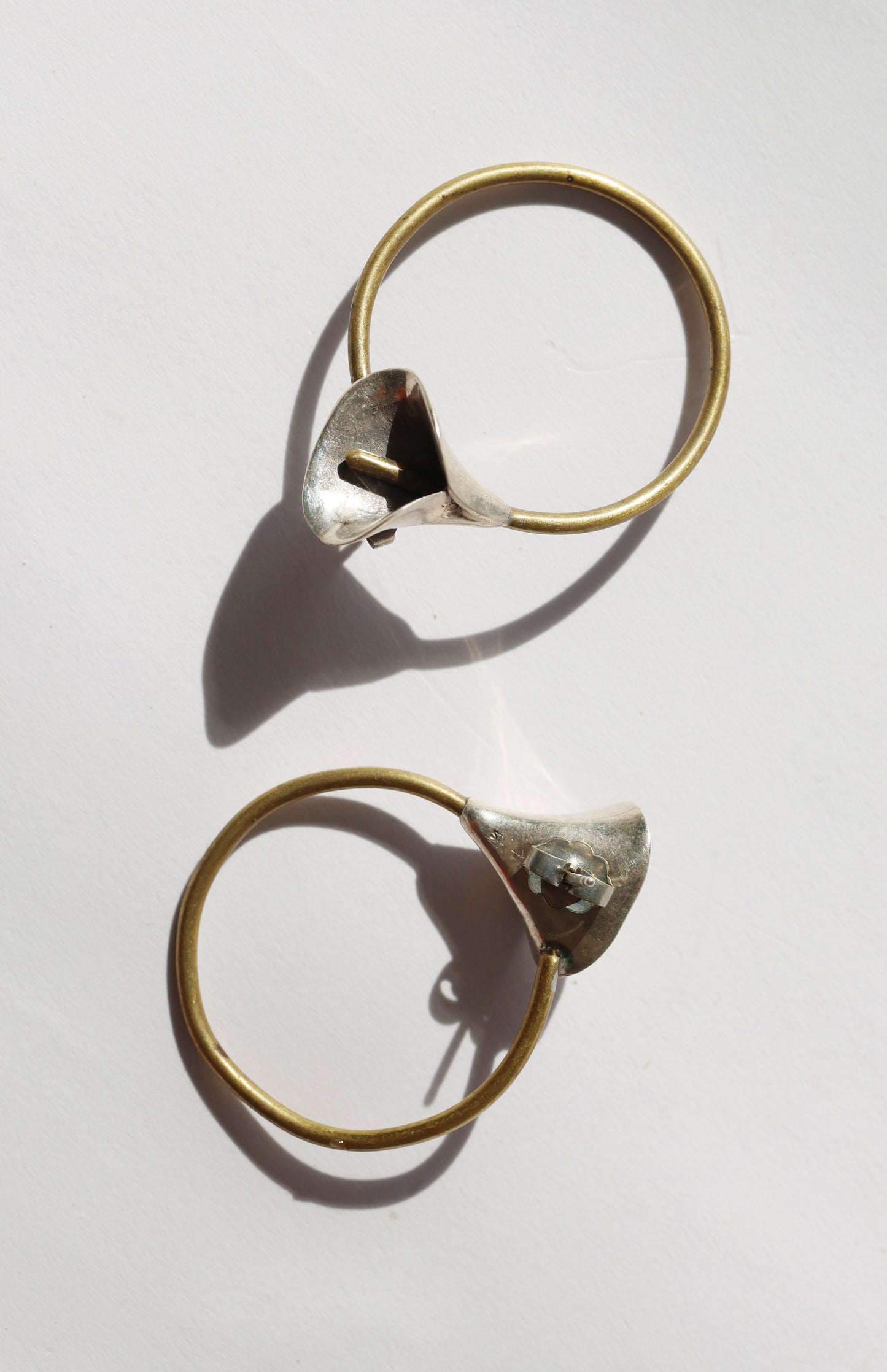 Vintage CalaLily Stud