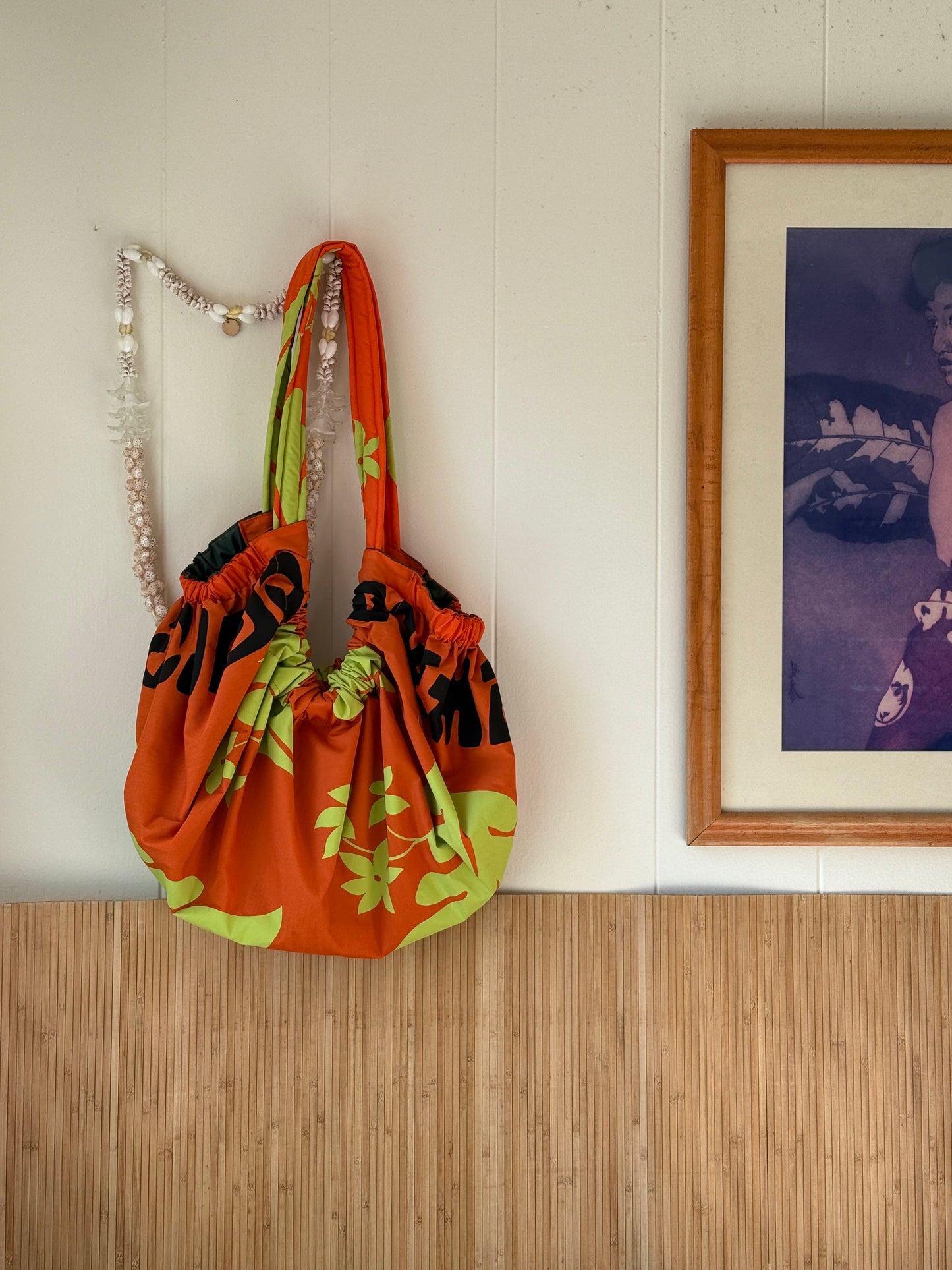 Holo Holo Bag (Season 05.)